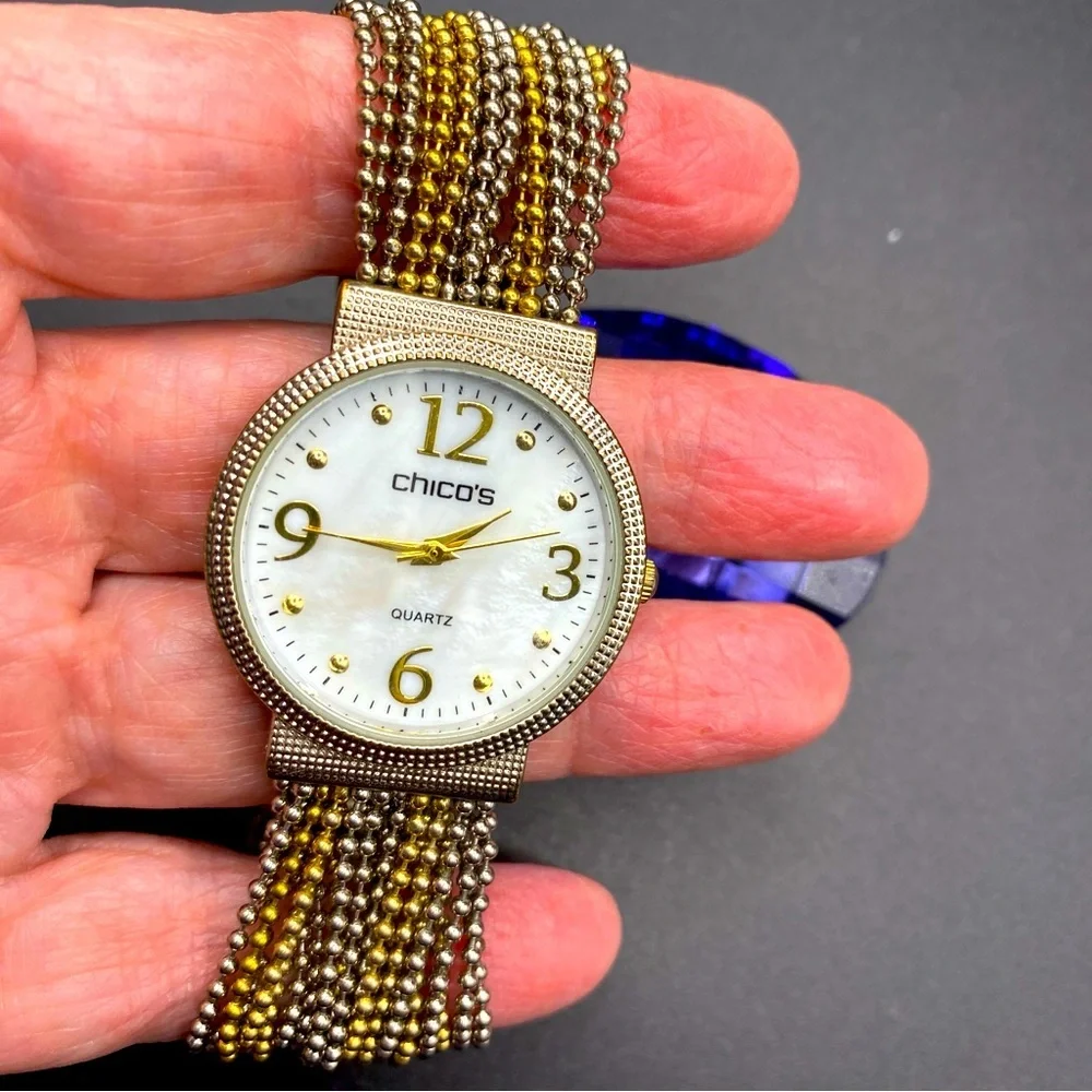 CHICO’S Mixed Metal Chain Band Women’s Watch
